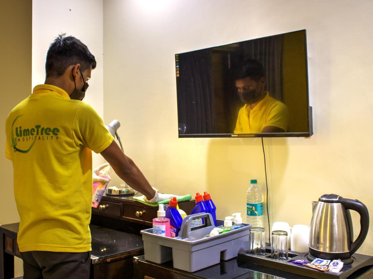 Lime Stays B&B Gk-2 At Greater Kailash Metro South Delhi Nearby Saket Select City Nueva Delhi Exterior foto