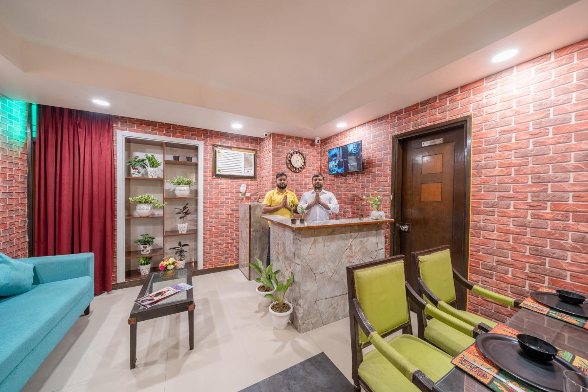 Lime Stays B&B Gk-2 At Greater Kailash Metro South Delhi Nearby Saket Select City Nueva Delhi Exterior foto
