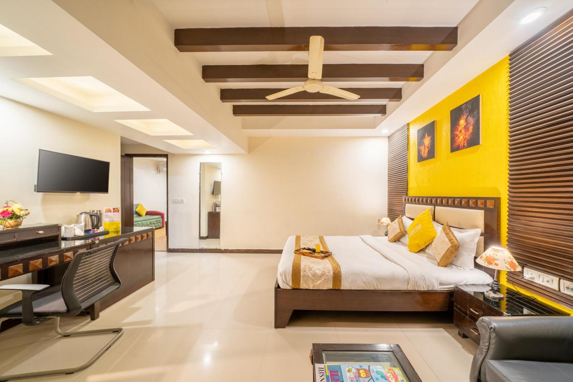Lime Stays B&B Gk-2 At Greater Kailash Metro South Delhi Nearby Saket Select City Nueva Delhi Exterior foto